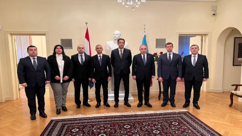 Kamran Əliyev Haaqada səfərdə olub - FOTO