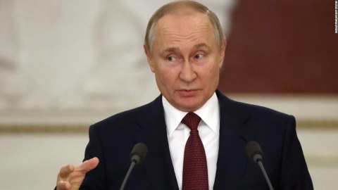 Putin hökumətin iclasını çağırdı