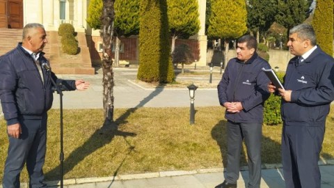 Həftənin ilk iş günündə “Açıq mikrofon” Balakəndə quruldu - FOTOLAR
