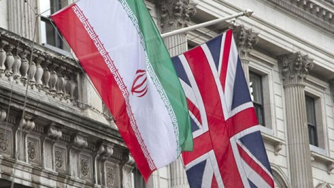 Britaniya da İrana qarşı sanksiyaları genişləndirdi 