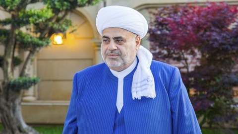 Şeyxin idarəsi Quranın yandırılmasına belə etiraz etdi