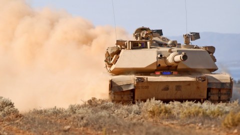 ABŞ Kiyevə cəmi 10 tank göndərmək İSTƏYİR