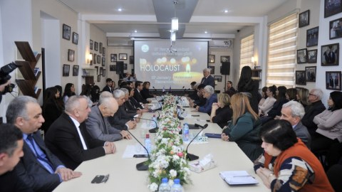 ADU-da Holokost qurbanları anılıb - FOTOLAR
