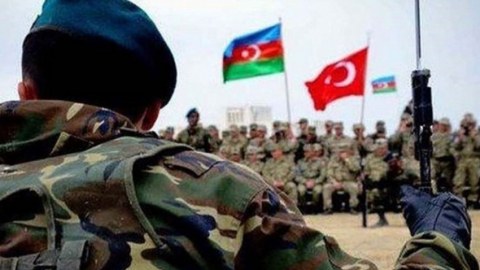 Hərbçilərimiz Türkiyənin Sarıqamış bölgəsində təlimlərdə iştirak edirlər