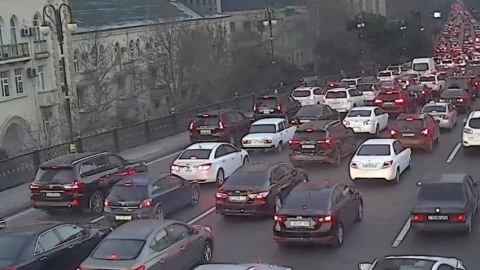 Hazırda tıxac olan yollar - SİYAHI