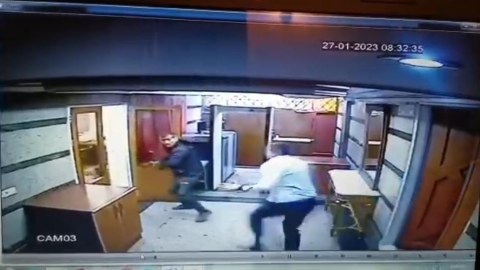 Azərbaycan səfirliyinə silahlı hücumun VİDEOSU