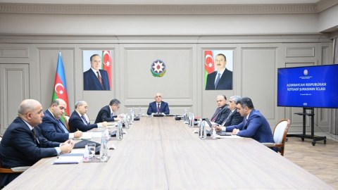 İqtisadi Şuranın ilk iclası KEÇİRİLDİ