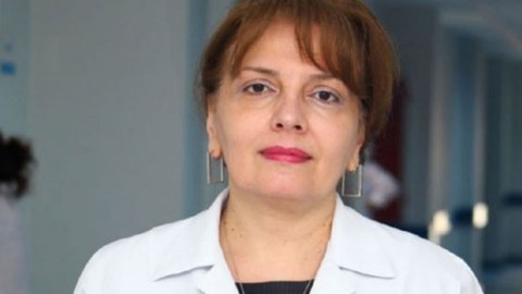 Azərbaycanda tanınmış həkim vəfat etdi - FOTO