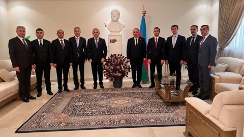 Baş prokuror Səudiyyə Ərəbistanına getdi