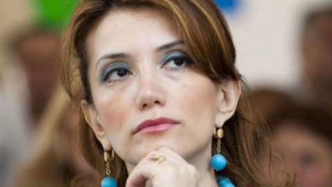 Gültəkin Hacıbəyliyə bəraət verildi