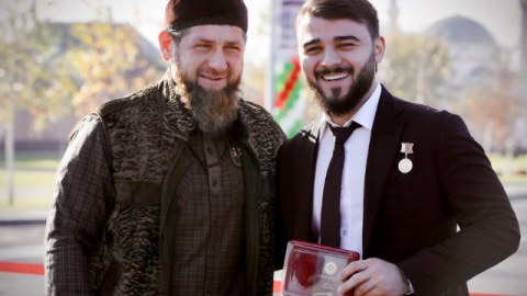 Kadırov qardaşı oğlunu nazir təyin etdi