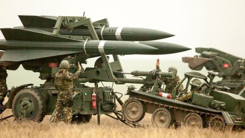 Ukrayna üçün 2.2 milyard dollarlıq hərbi YARDIM
