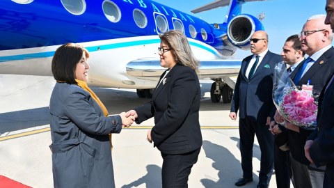 Sahibə Qafarova Misirə getdi