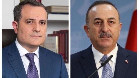 Ceyhun Bayramov zəlzələyə görə Çavuşoğluya zəng etdi