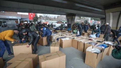 Daha bir neçə ünvanda yardımlar toplanılır - SİYAHI