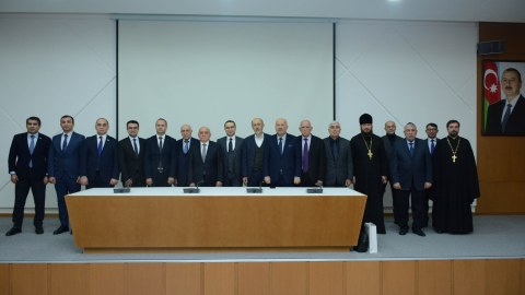 İlahiyyat İnstitutunun yaradılmasının beş ili - FOTOLAR
