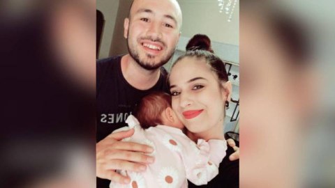Jurnalist ailəsi ilə birgə zəlzələnin qurbanı oldu 
