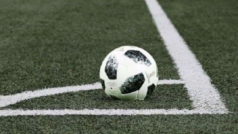 Türkiyədə futbol oyunları bu tarixdə bərpa olunacaq