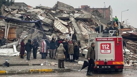 Türkiyədə 5 gündə 1509 zəlzələ olub