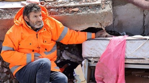 Bu şəkli çəkən fotoqraf DANIŞDI: “Dəhşətli səhnə idi