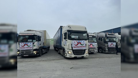 Növbəti 40 yardım yük maşını zəlzələ bölgəsinə çatıb - Səfir