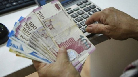 Bütün növ pensiyalar 14,7 faiz artırılıb - RƏSMİ