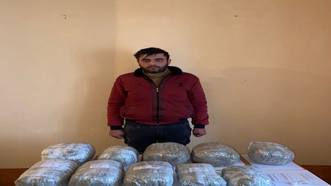 İrandan narkotik gətirən şəxs tutuldu - FOTO