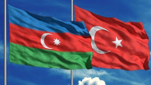 Dünya azərbaycanlıları Türkiyə üçün səfərbər olub - Hamı yardıma tələsir