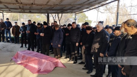 Zəlzələdə həlak olan iş adamı Salyanda dəfn olundu