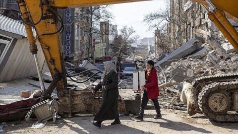 Dəhşətli zəlzələnin Türkiyəyə vurduğu ziyan AÇIQLANDI