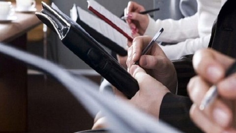 Jurnalistlərin staj məsələsinə aydınlıq gətirildi