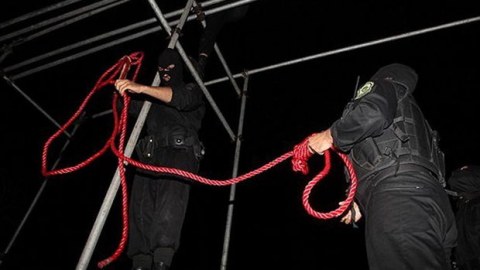İranda daha 6 məhbus edam edildi - FOTO