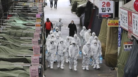 Dünyada koronavirusa yoluxma halları 92% AZALIB