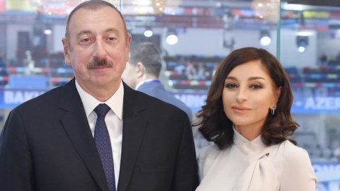Səfir Prezident və xanımına təşəkkür etdi
