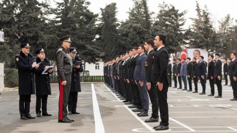 Vilayət Eyvazov sıra baxışı keçirib - FOTO
