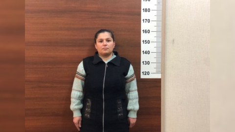 Xadimə işlədiyi evdən 38 min manatlıq oğurluq etdi