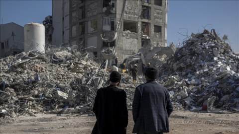 Zəlzələ sığortaçılara 2,4 milyard dollar ziyan vurub