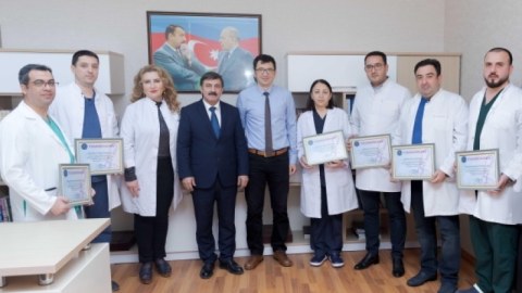Tibb Universitetinin əməkdaşları təltif edilib - FOTOLAR