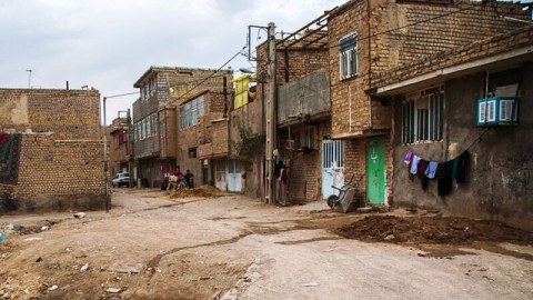 Təbrizdə 800 min insan TƏHLÜKƏ ALTINDADIR