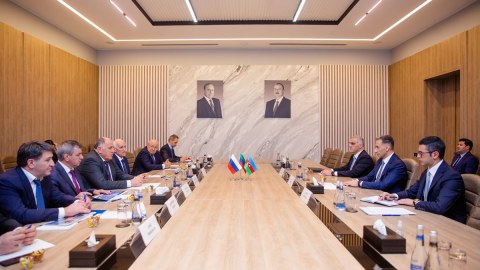 Nazir Dağıstan hökumətinin sədri ilə görüşüb