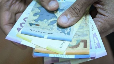 Sosial müavinətlər və təqaüdlər bu tarixdə tam ödəniləcək