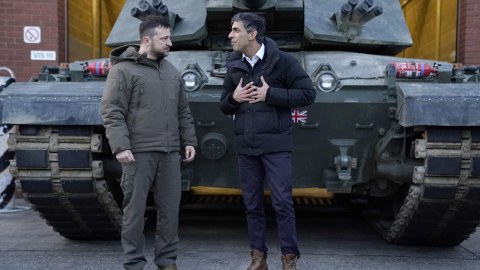 Zelenski: Qələbəmizi yaxınlaşdırırıq