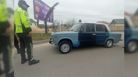 Polisin saxladığı sürücü narkoman çıxdı