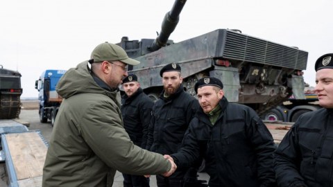 Ukraynaya verilən "Leopard" tanklarının FOTOLARI