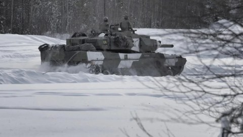 İsveç Ukraynaya 10 "Leopard" tankı verəcək 