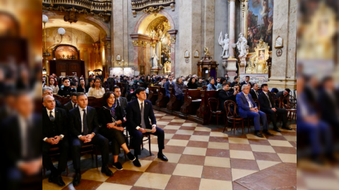 Vyanada Xocalı qətliamının qurbanları anıldı - FOTO