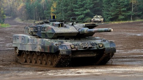 Kanada Ukraynaya “Leopard” tankları göndərir