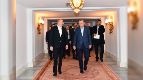 Prezidentdən Ərdoğana ad günü təbriki