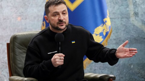 Zelenski Qərbi sanksiyalarını tənqid edib