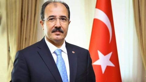 Türkiyə səfiri Xocalı qurbanlarını şeirlə YAD ETDİ
